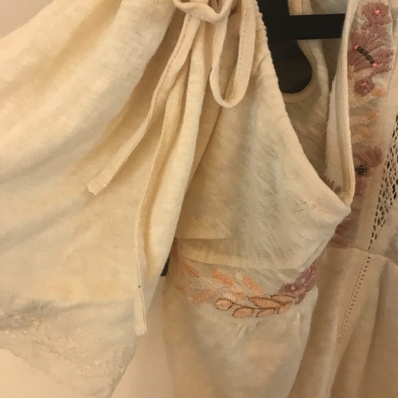 Free People Beaded cold shoulder top - Picture 4 of 5